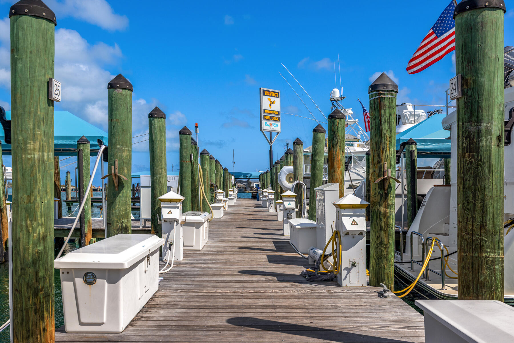 951 Caroline Street, Unit 19 Key West, FL 33040 - Photo 7 of 29 951 Caroline St_1oakstudios_06