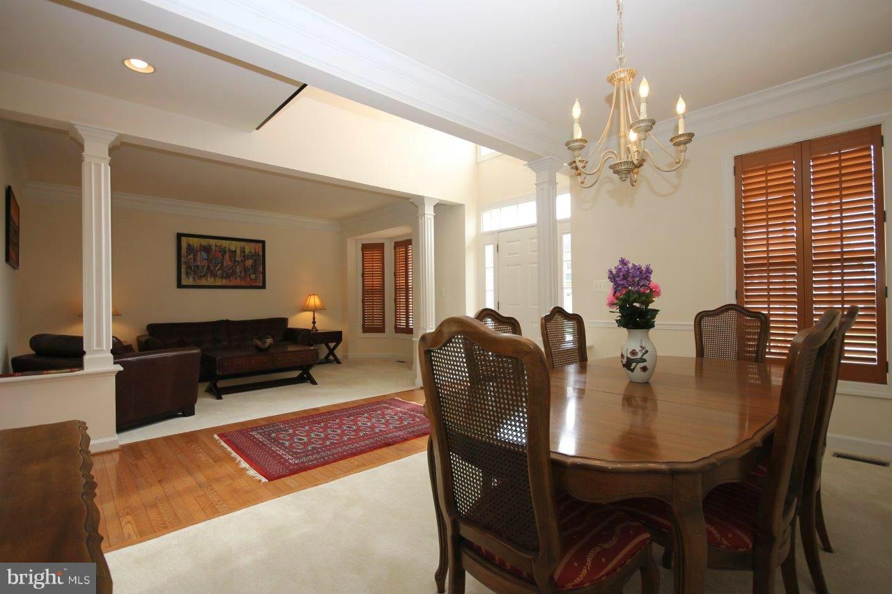 8732 Raleigh Mews Gainesville, VA 20155 - Photo 9 of 30 Dining Room