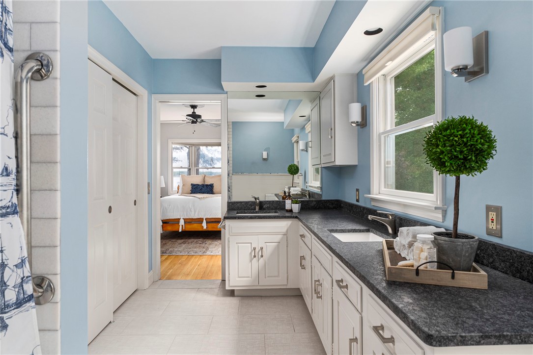 394 New Meadow Road Barrington, RI 02806 - Photo 17 of 32 Gallery Image 17