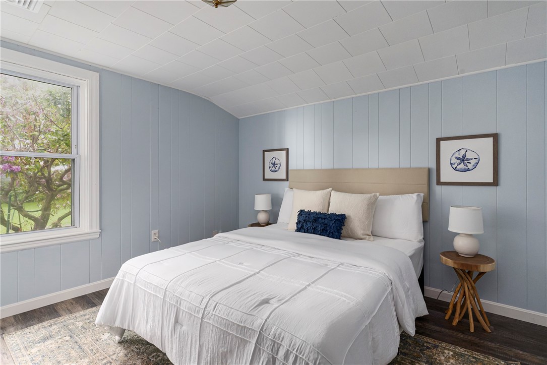 394 New Meadow Road Barrington, RI 02806 - Photo 25 of 32 Gallery Image 25