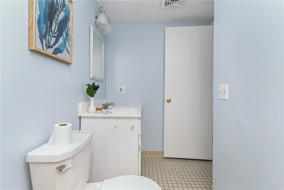 394 New Meadow Road Barrington, RI 02806 - Photo 26 of 32 Gallery Image 26