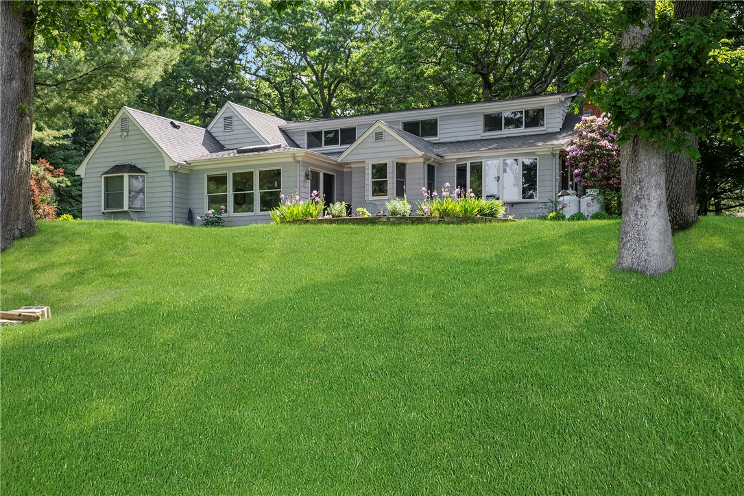 394 New Meadow Road Barrington, RI 02806 - Photo 27 of 32 Gallery Image 27
