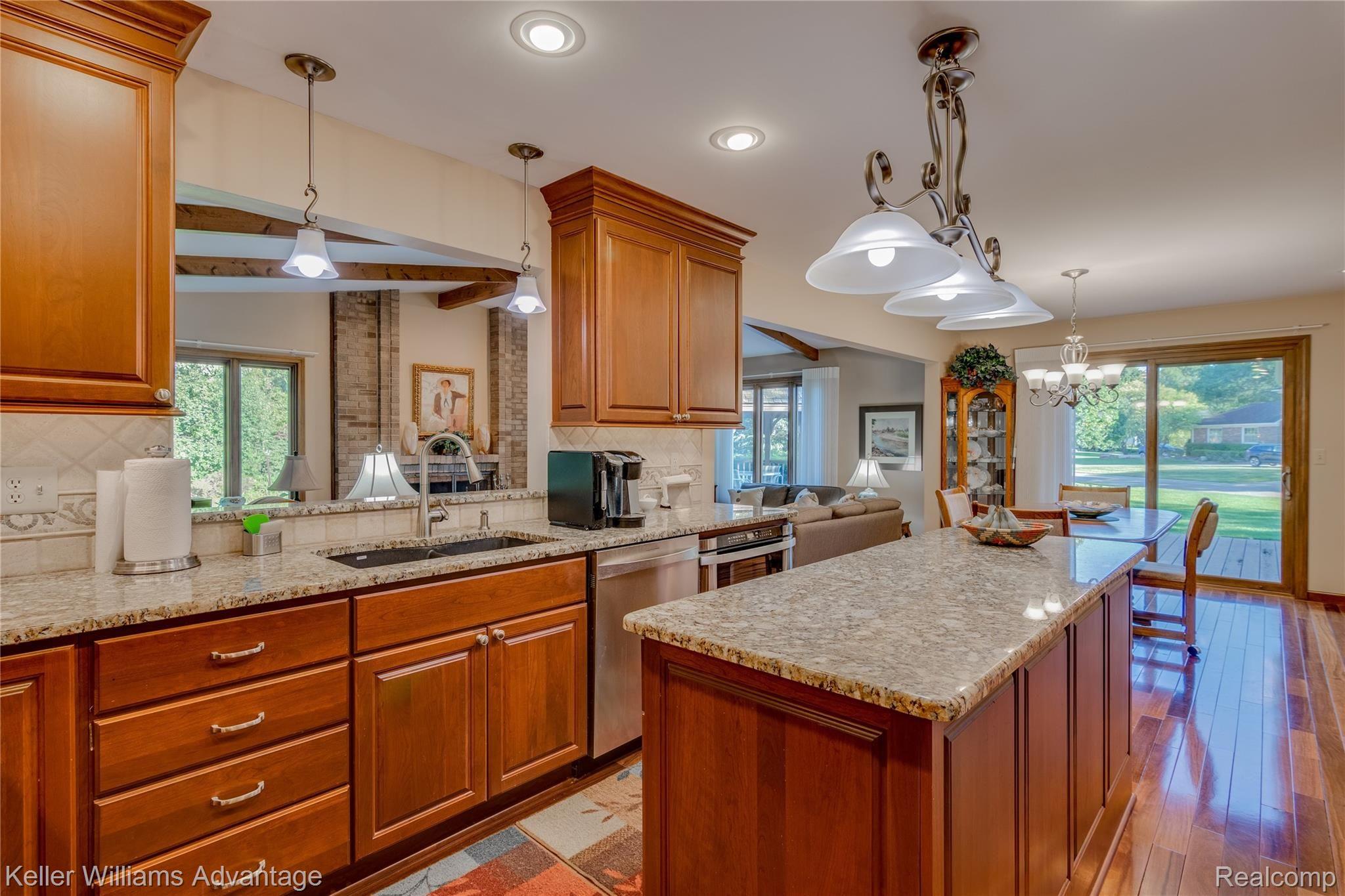 41274 Beacon Road Novi, MI 48375 - Photo 14 of 48 41274 Beacon-1-23.jpg