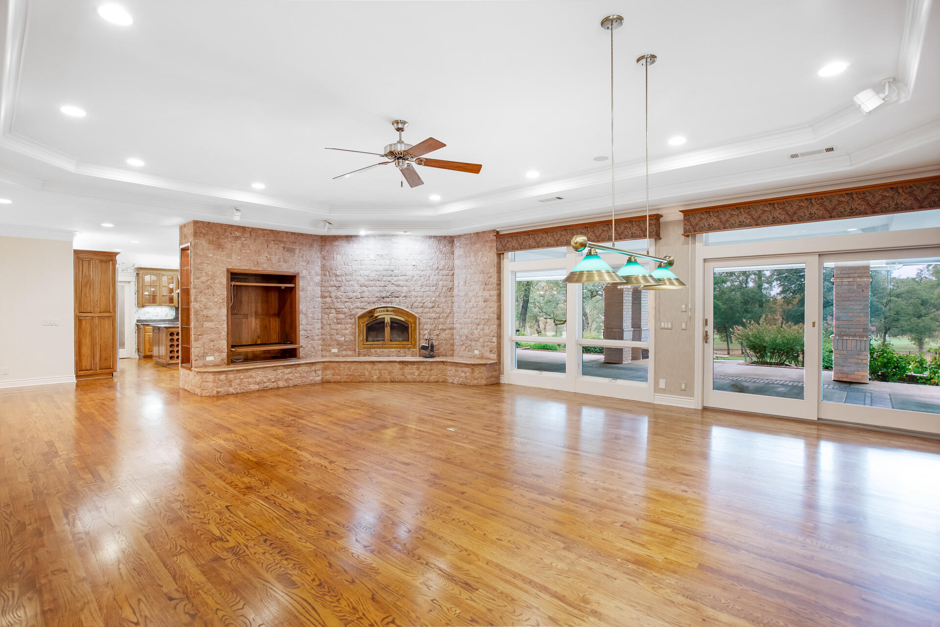 13276 Tierra Heights Road Redding, CA 96003 - Photo 11 of 43 IMG_4192-2