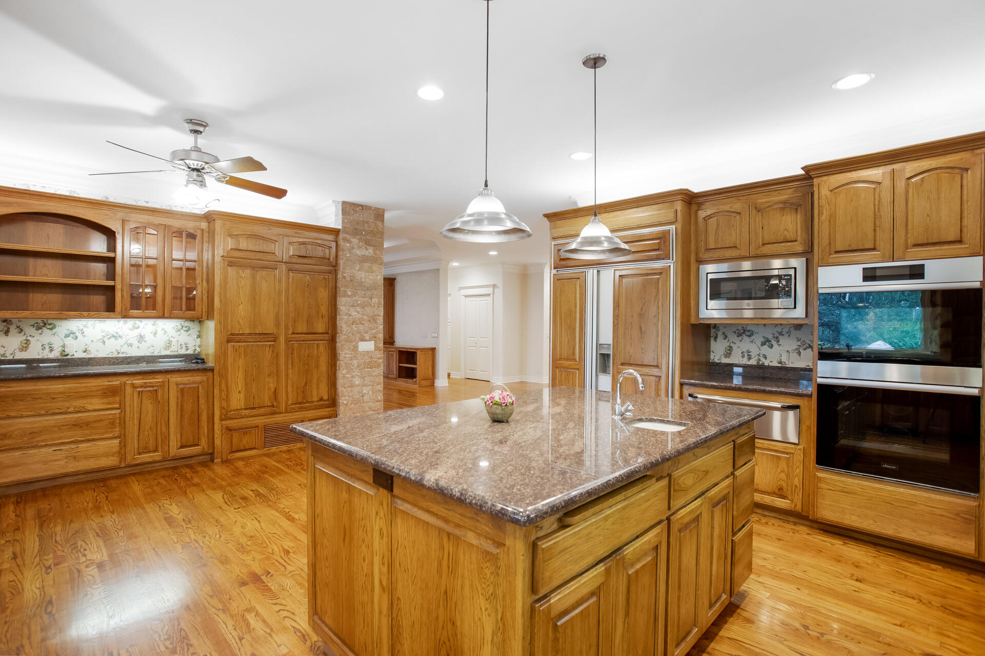 13276 Tierra Heights Road Redding, CA 96003 - Photo 7 of 43 IMG_4176-2