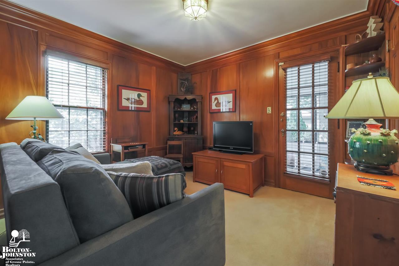 1359 Harvard Road Grosse Pointe Park, MI 48230 - Photo 11 of 31