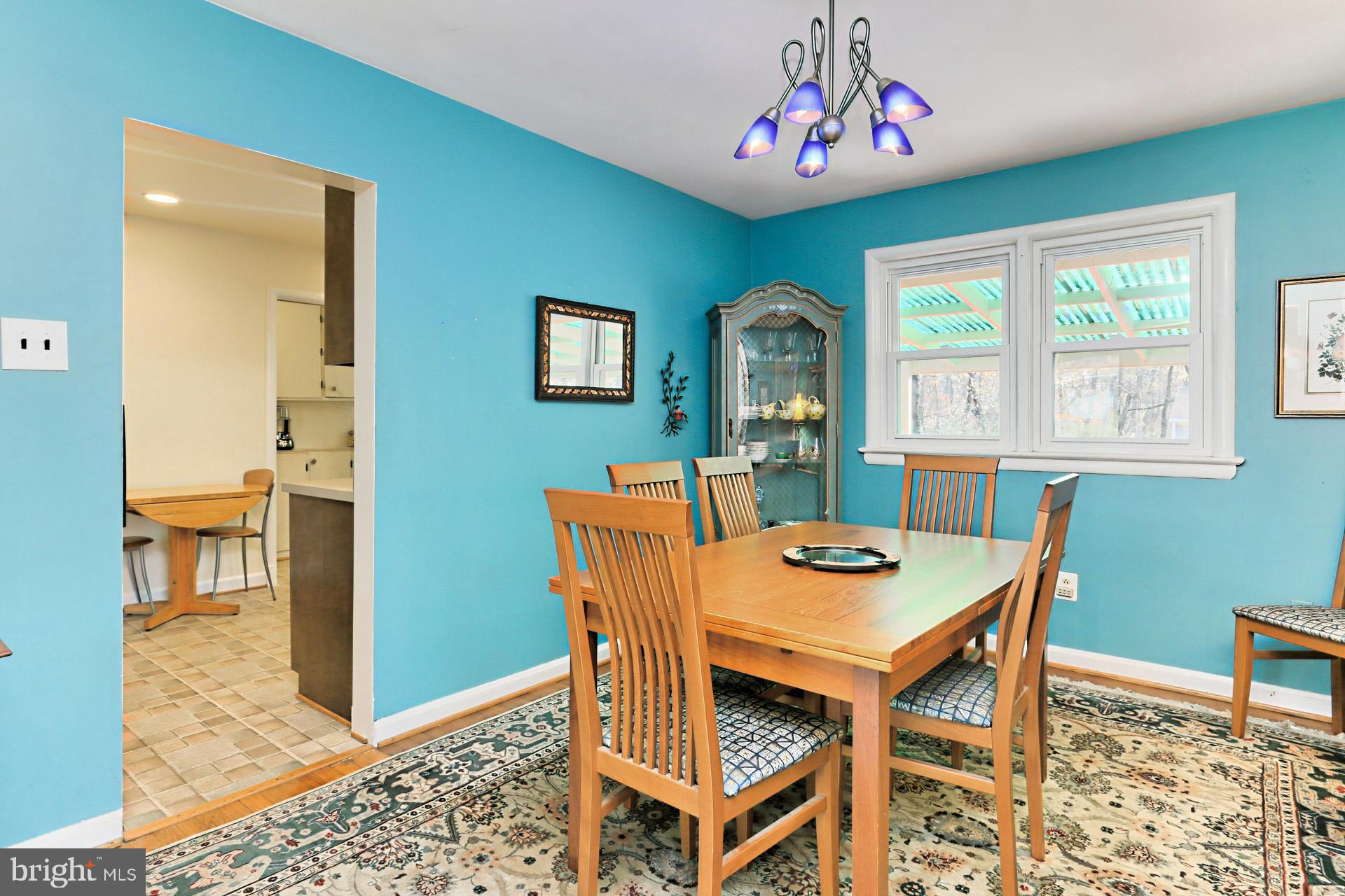6523 Hackberry Street Springfield, VA 22150 - Photo 9 of 42