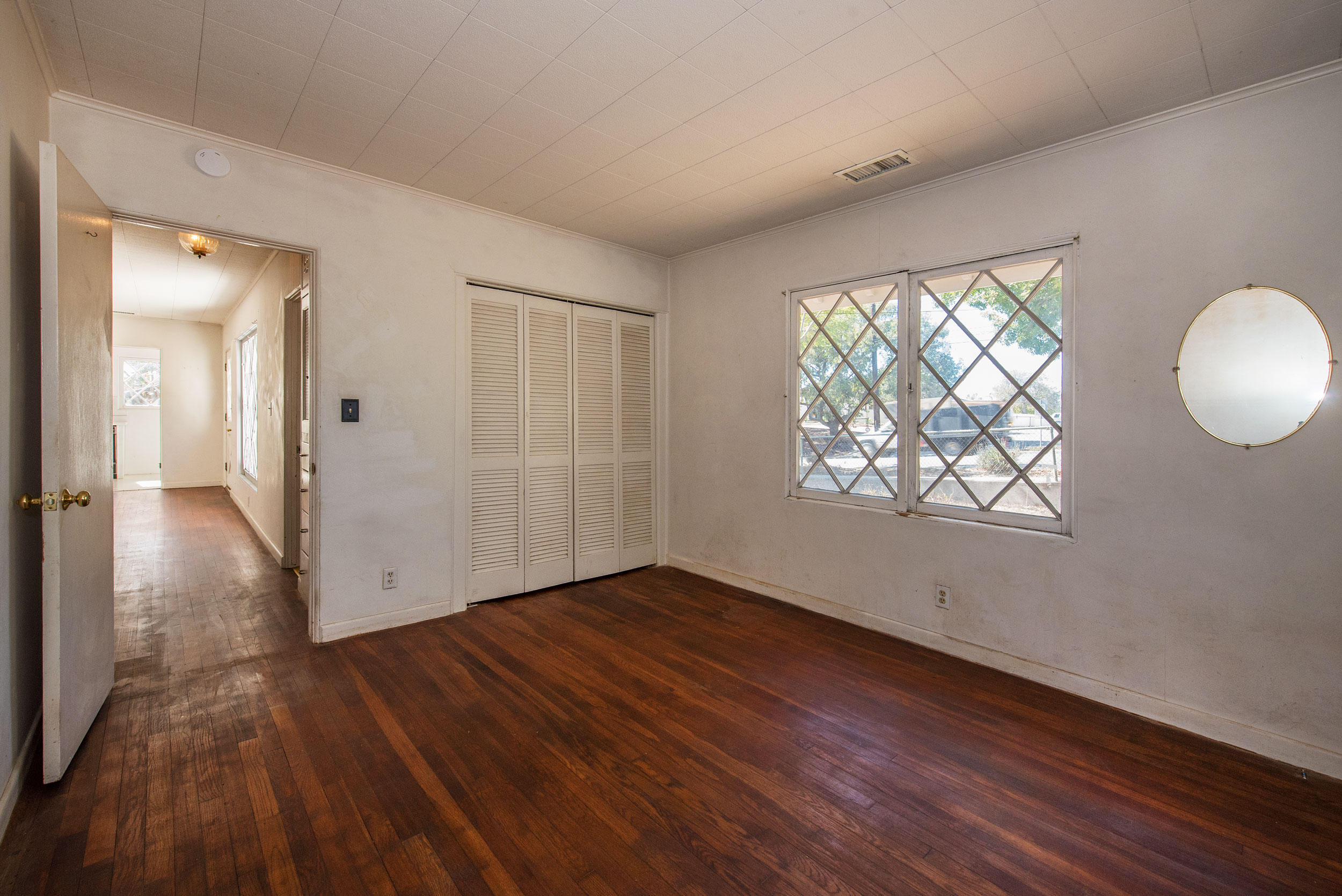 2622 Las Positas Road Santa Barbara, CA 93105 - Photo 13 of 22 5web