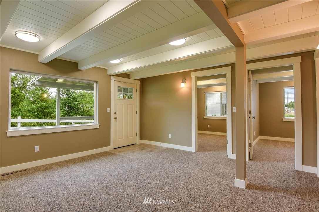 16768 Blodgett Road Mount Vernon, WA 98274 - Photo 17 of 25 Gallery Image 17