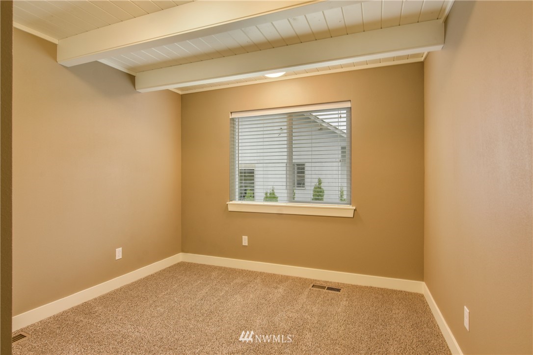 16768 Blodgett Road Mount Vernon, WA 98274 - Photo 19 of 25 Gallery Image 19