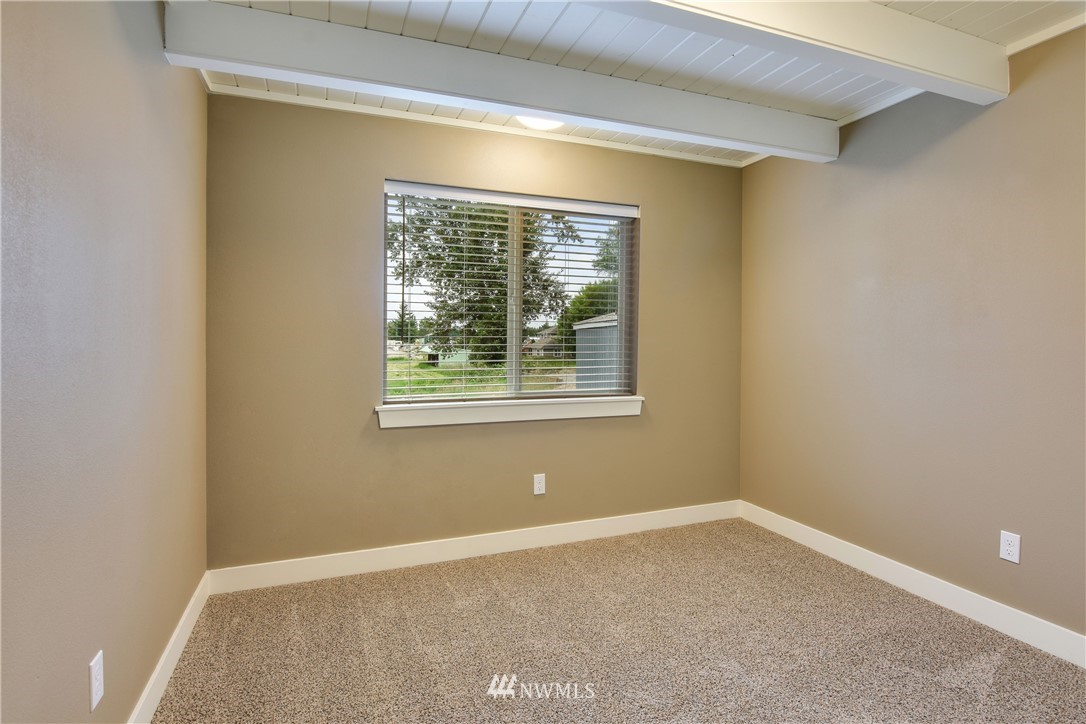 16768 Blodgett Road Mount Vernon, WA 98274 - Photo 21 of 25 Gallery Image 21