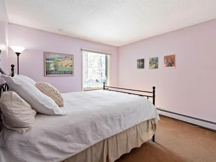 $269,900 | 6075 Lincoln Drive, Unit 211, Edina, MN 55436