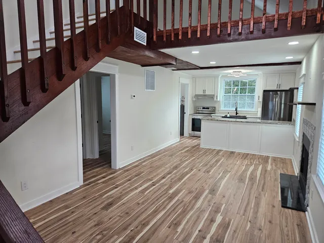 $1,800 | 5950 Blountstown Highway, Tallahassee, FL 32310