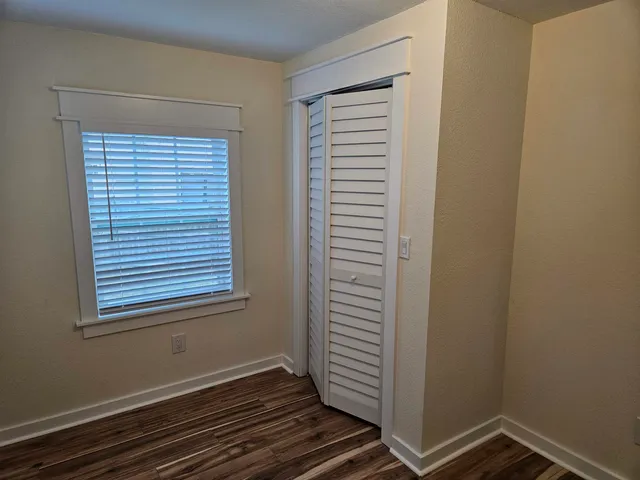 $1,800 | 5950 Blountstown Highway, Tallahassee, FL 32310