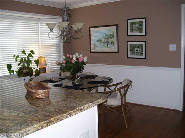 964 Bryanplace Road Winston-Salem, NC 27104 - Photo 12 of 15 Breakfast.