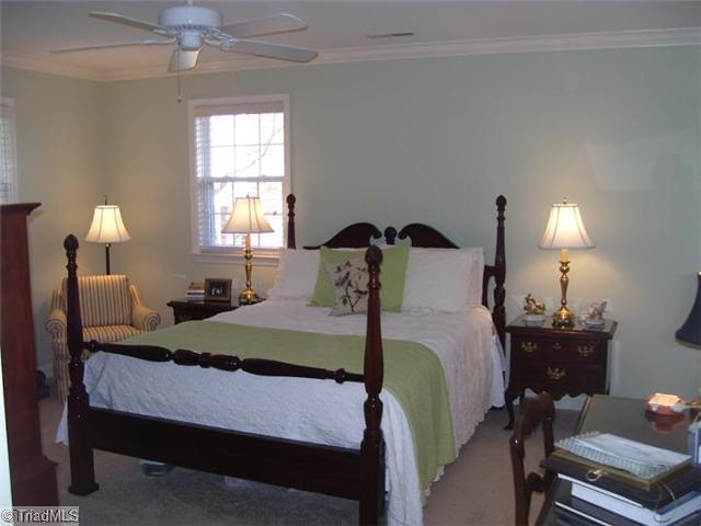 964 Bryanplace Road Winston-Salem, NC 27104 - Photo 6 of 15 2nd Bedroom.