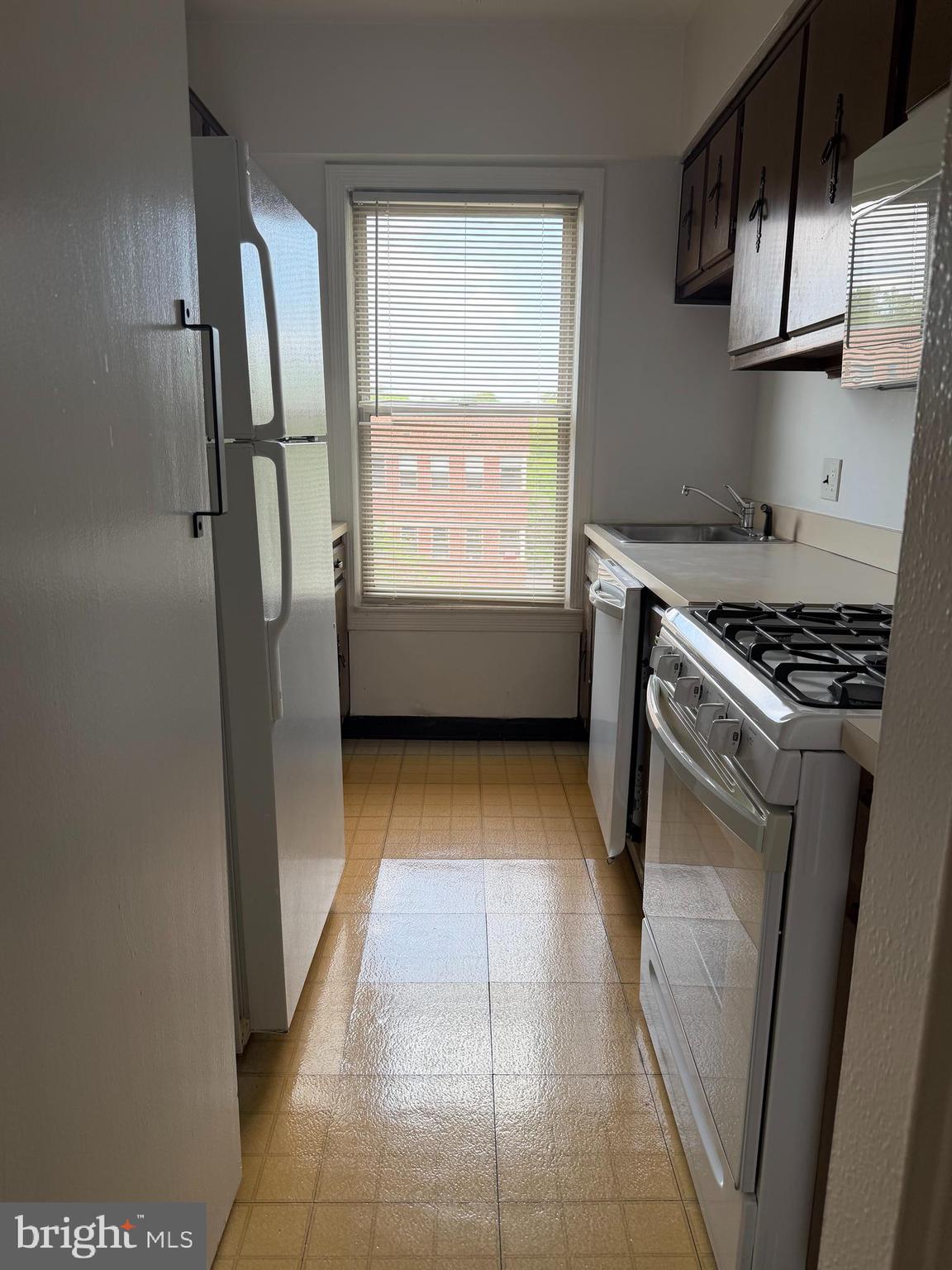 2500 Q Street Northwest, Unit 643 Washington, DC 20007 - Photo 2 of 13