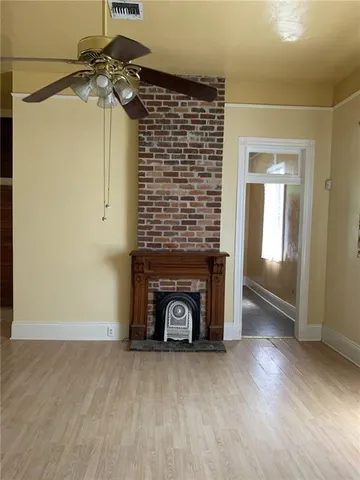 $1,900 | 7625 Oak Street, New Orleans, LA 70118