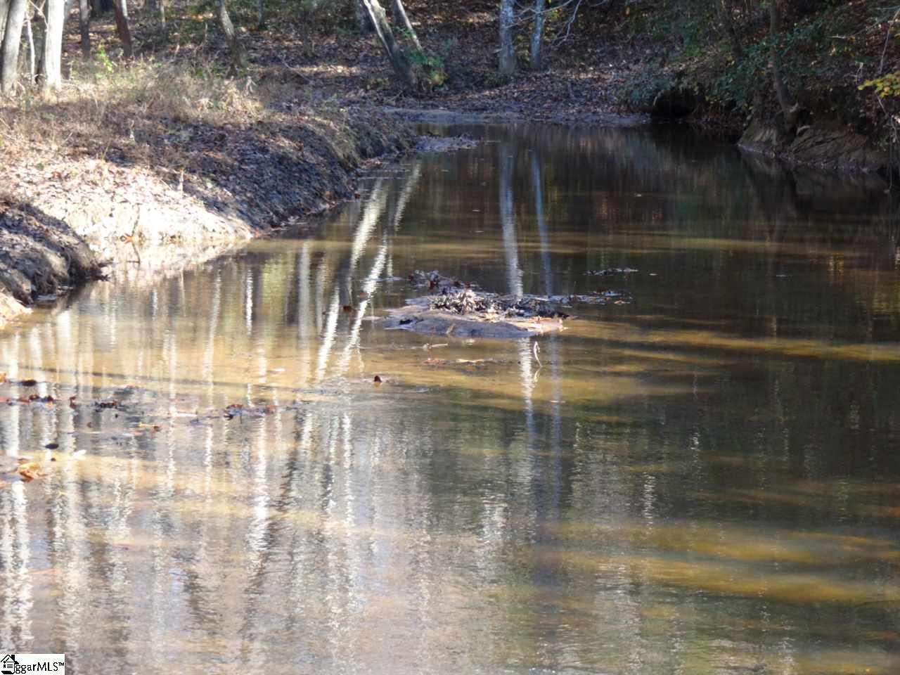 South Barton Road Taylors, SC 29687 - Photo 9 of 33
