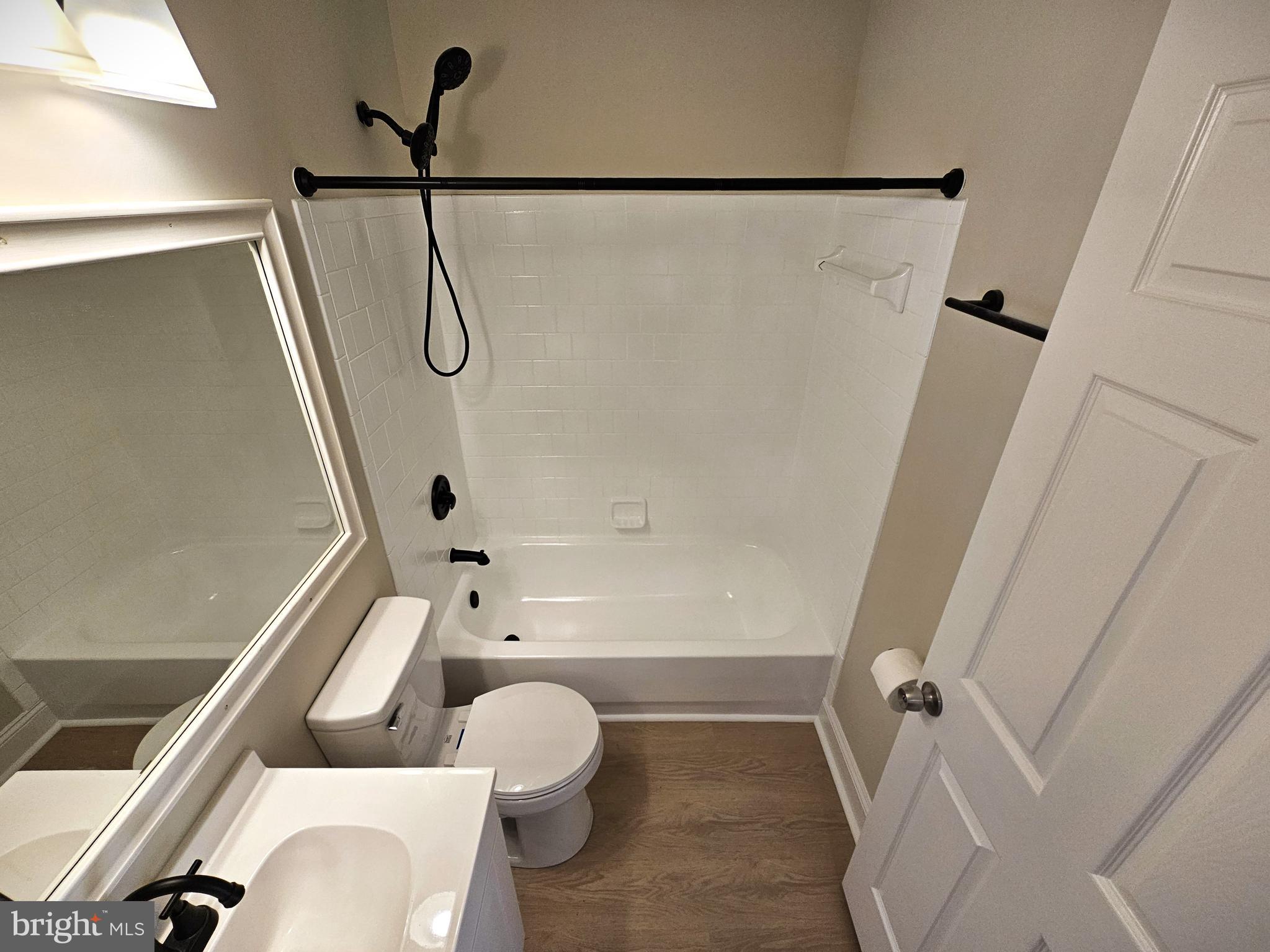 9044 Constant Course Columbia, MD 21046 - Photo 20 of 49 Bath