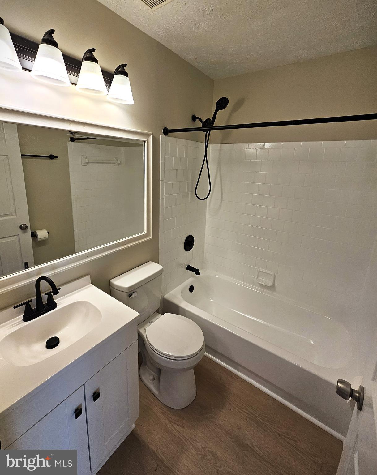 9044 Constant Course Columbia, MD 21046 - Photo 21 of 49 Bath