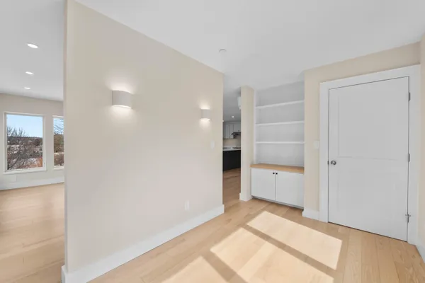 $1,095,000 | 34 Hammond Street, Unit C, Portland, ME 04101