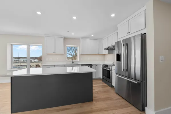 $1,095,000 | 34 Hammond Street, Unit C, Portland, ME 04101