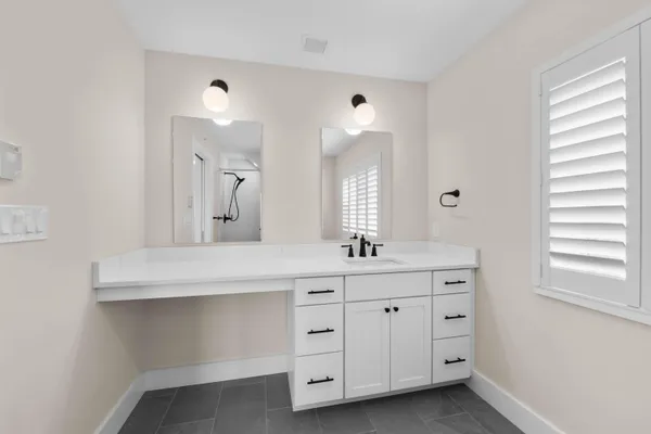 $1,095,000 | 34 Hammond Street, Unit C, Portland, ME 04101