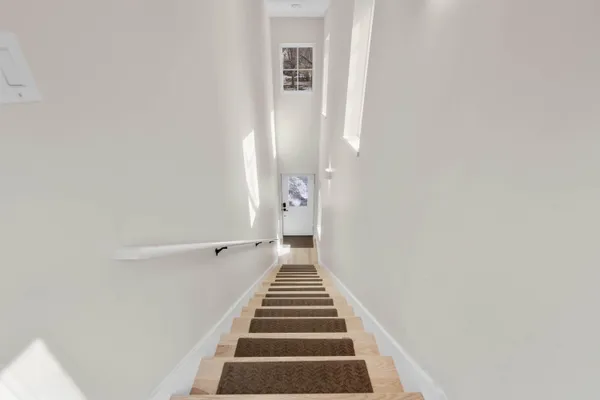 $1,095,000 | 34 Hammond Street, Unit C, Portland, ME 04101