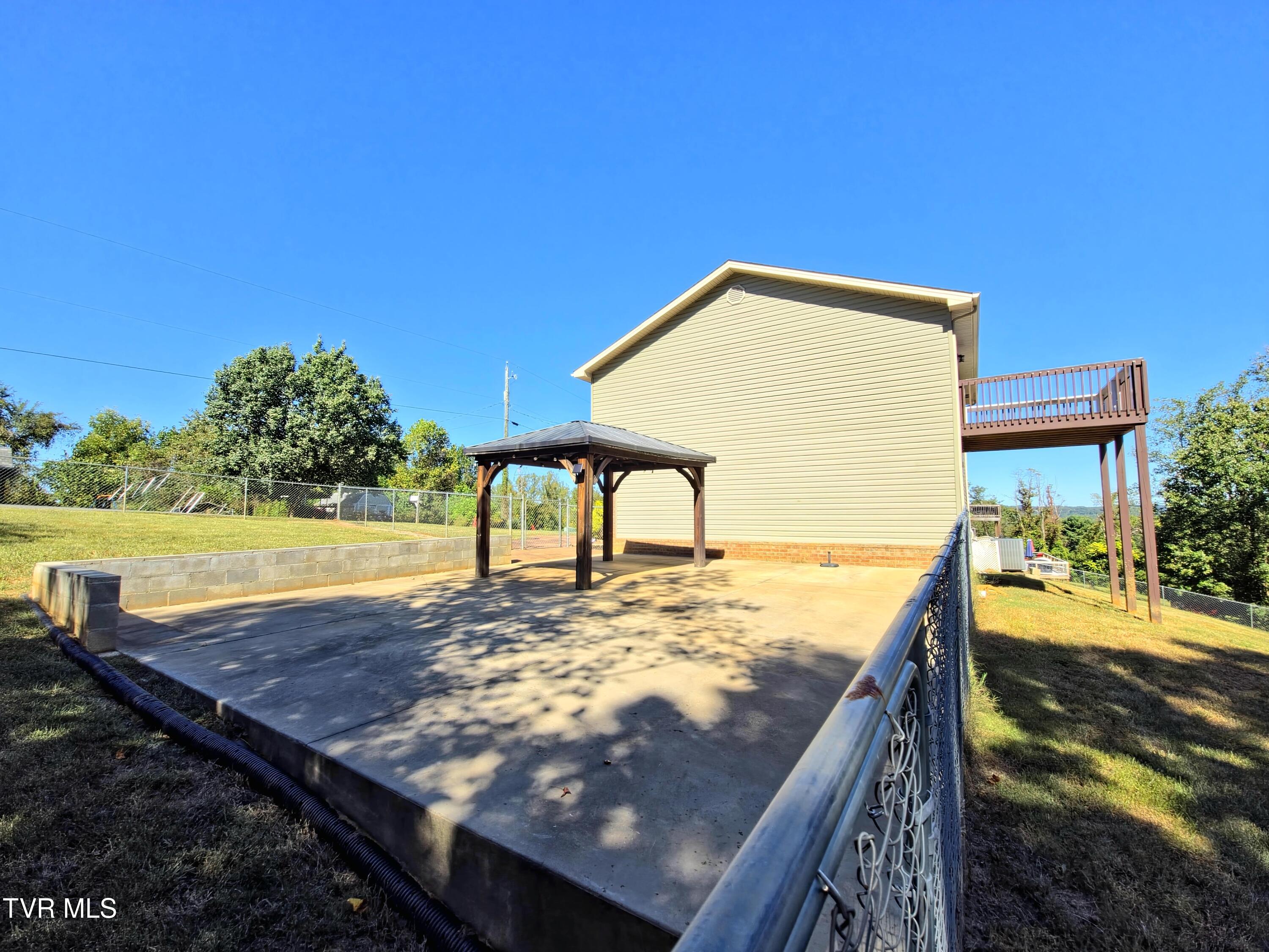 375 Ridgeway Road Kingsport, TN 37664 - Photo 23 of 26 25475