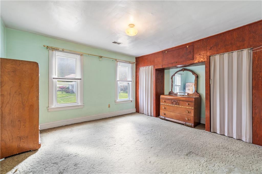 620 Virginia Avenue Rochester, PA 15074 - Photo 18 of 36 a view of room with window