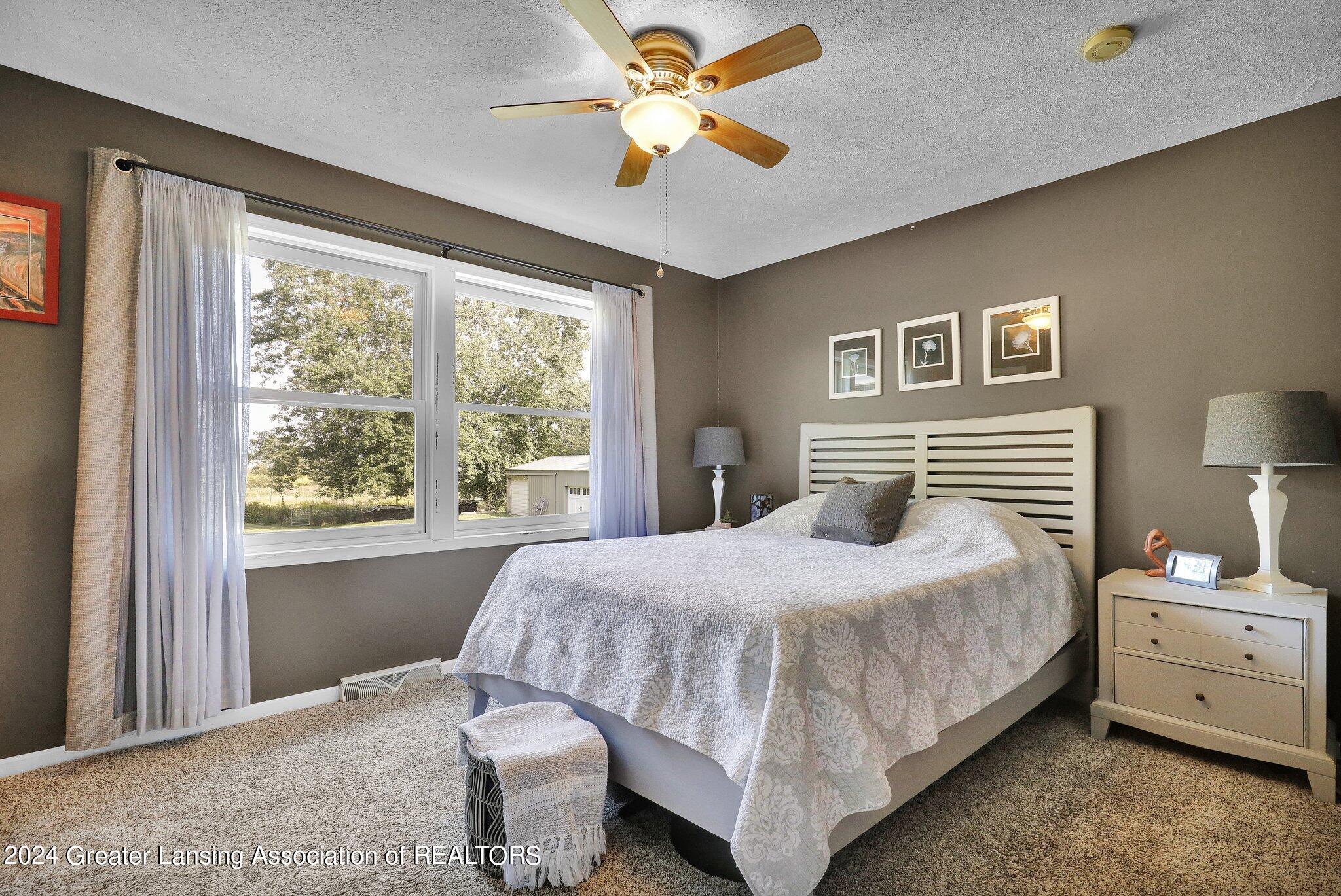 740 North Michigan Road Eaton Rapids, MI 48827 - Photo 21 of 26 21-web-or-mls-Open Ended Media-21