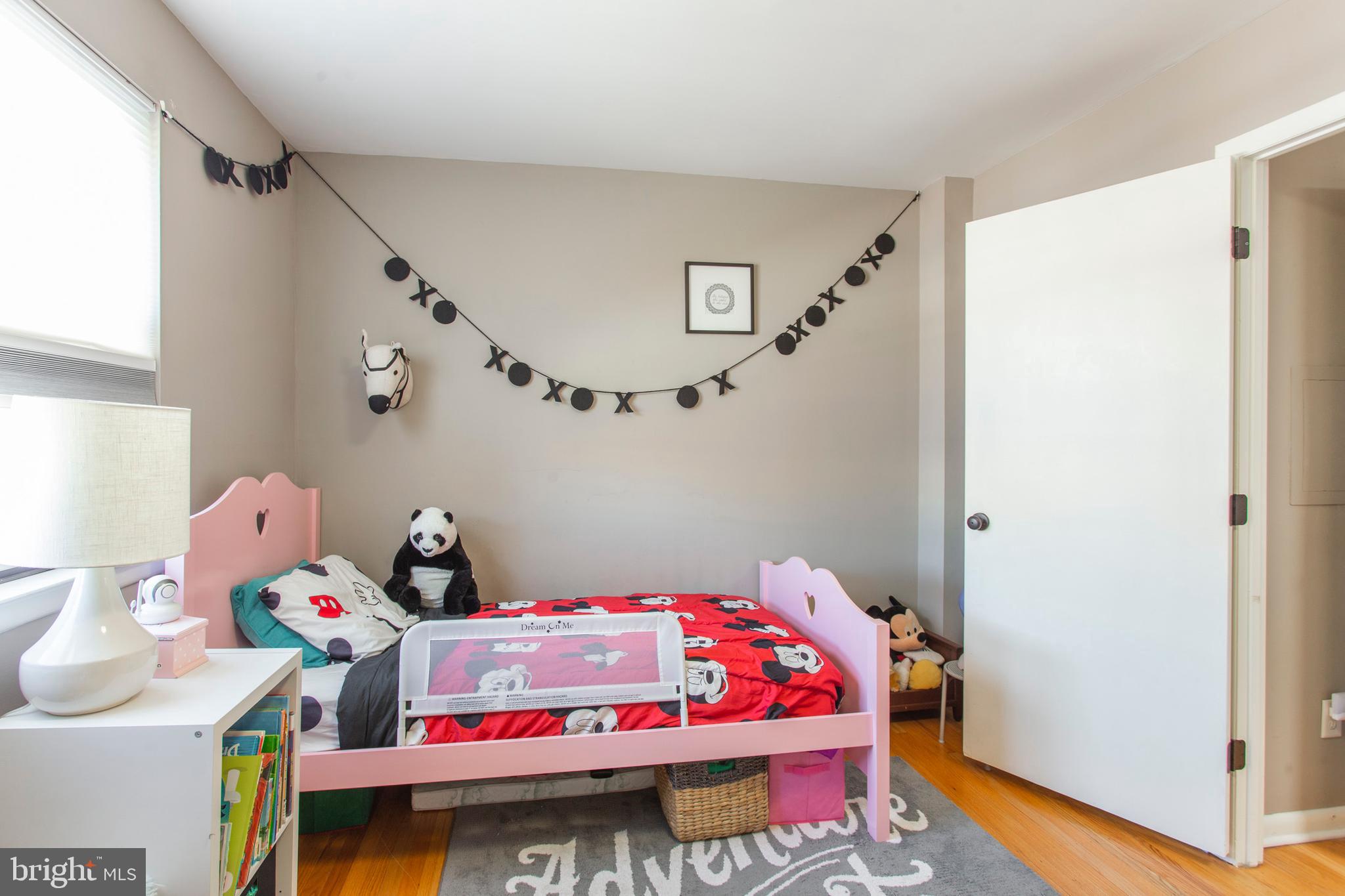 509 South 5th Street Philadelphia, PA 19147 - Photo 25 of 38 Bedroom 2