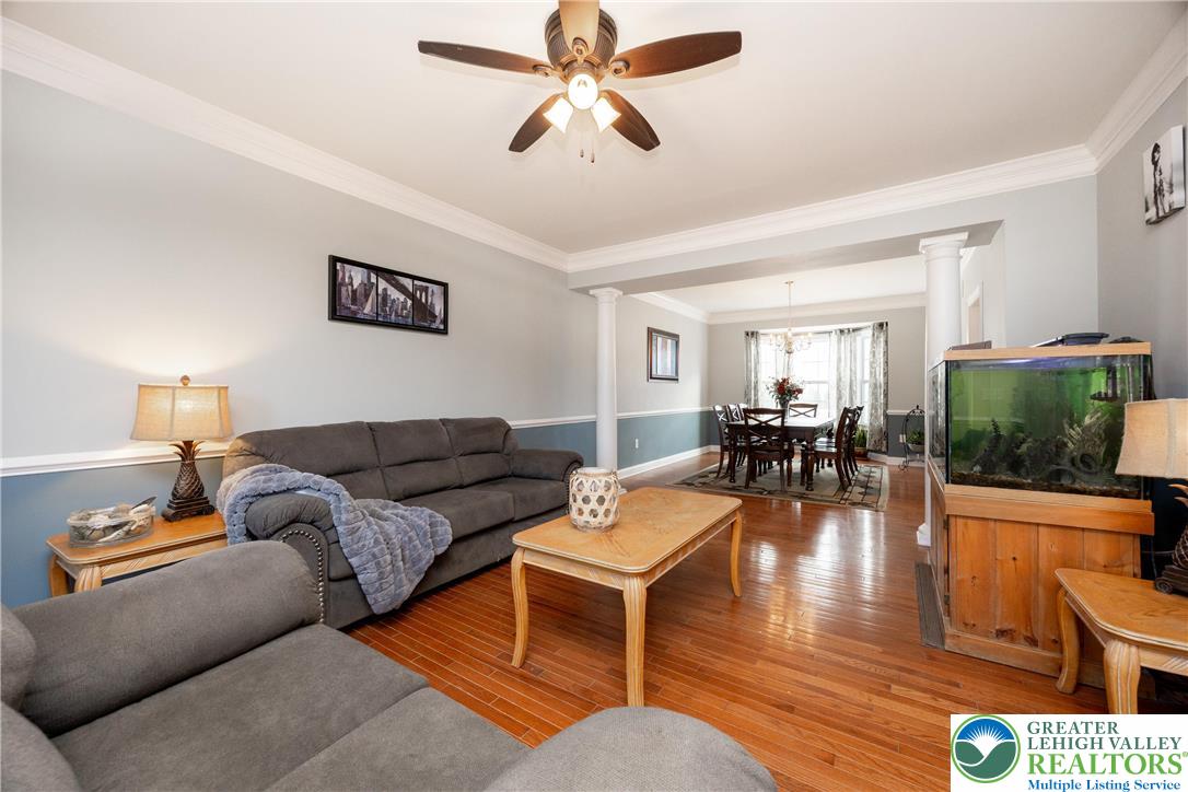 7266 Cedar Road Lower Macungie Township, PA 18062 - Photo 5 of 48