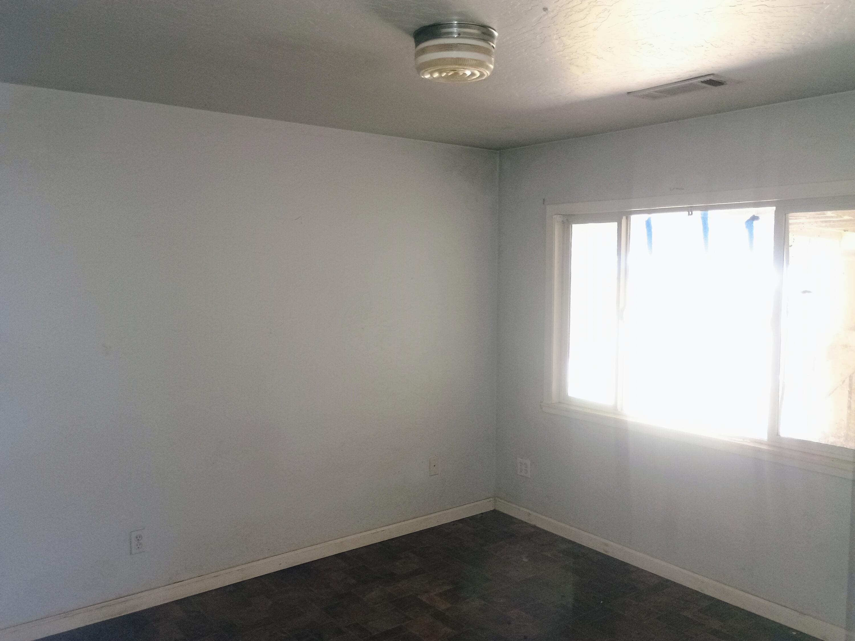 14425 Holiday Road Redding, CA 96003 - Photo 6 of 28 holbd4