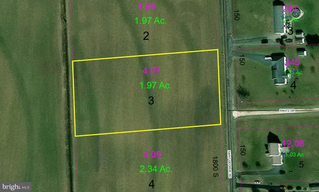 a close up of a shower