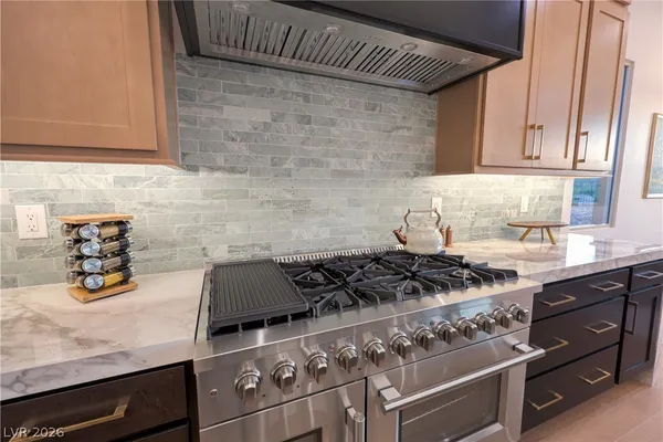 $2,417,536 | 7 Grand Miramar Drive, Henderson, NV 89011