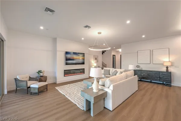 $2,417,536 | 7 Grand Miramar Drive, Henderson, NV 89011