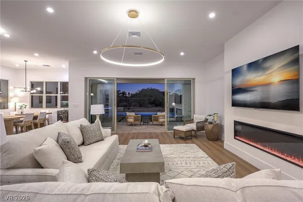 $2,417,536 | 7 Grand Miramar Drive, Henderson, NV 89011