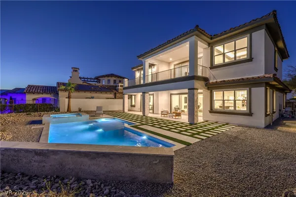 $2,417,536 | 7 Grand Miramar Drive, Henderson, NV 89011