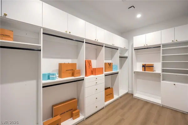 $2,417,536 | 7 Grand Miramar Drive, Henderson, NV 89011