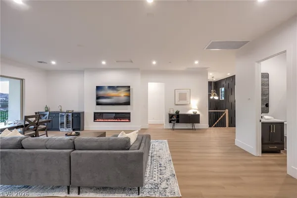 $2,250,000 | 7 Grand Miramar Drive, Henderson, NV 89011