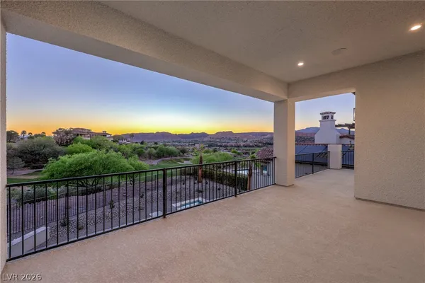 $2,417,536 | 7 Grand Miramar Drive, Henderson, NV 89011