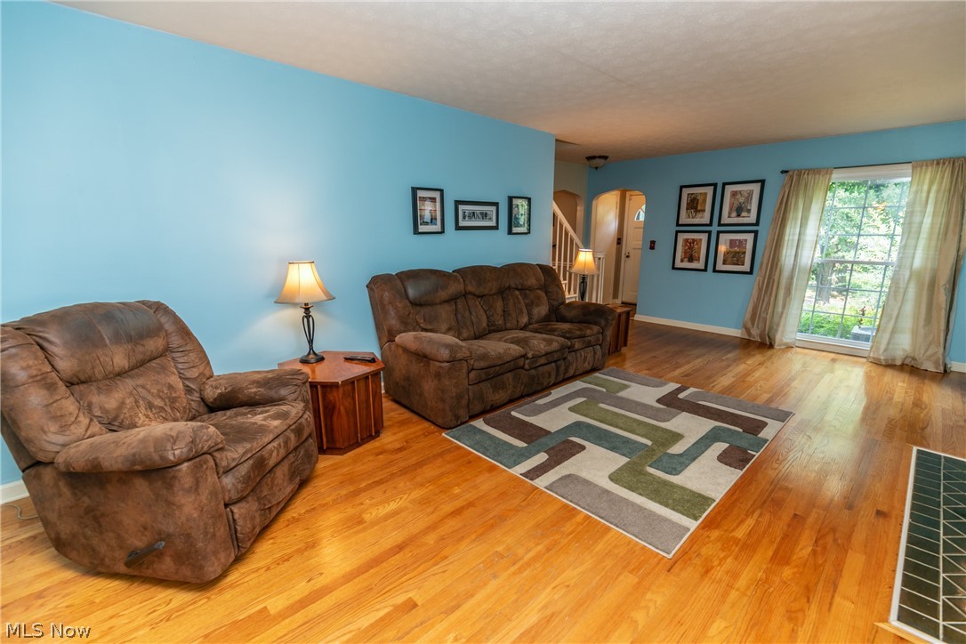 644 Ecton Road Akron, OH 44303 - Photo 10 of 34 Gallery Image 10