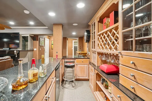 $8,000,000 | 4145 Colonel Vanderhorst Circle, Mount Pleasant, SC 29466