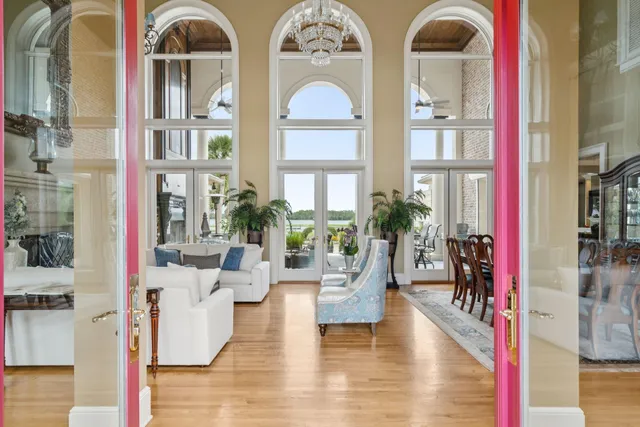 $8,000,000 | 4145 Colonel Vanderhorst Circle, Mount Pleasant, SC 29466