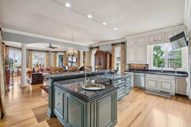 $8,000,000 | 4145 Colonel Vanderhorst Circle, Mount Pleasant, SC 29466