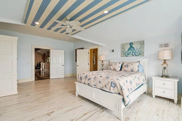 $8,000,000 | 4145 Colonel Vanderhorst Circle, Mount Pleasant, SC 29466