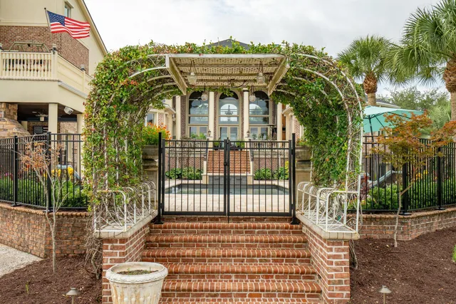 $8,000,000 | 4145 Colonel Vanderhorst Circle, Mount Pleasant, SC 29466