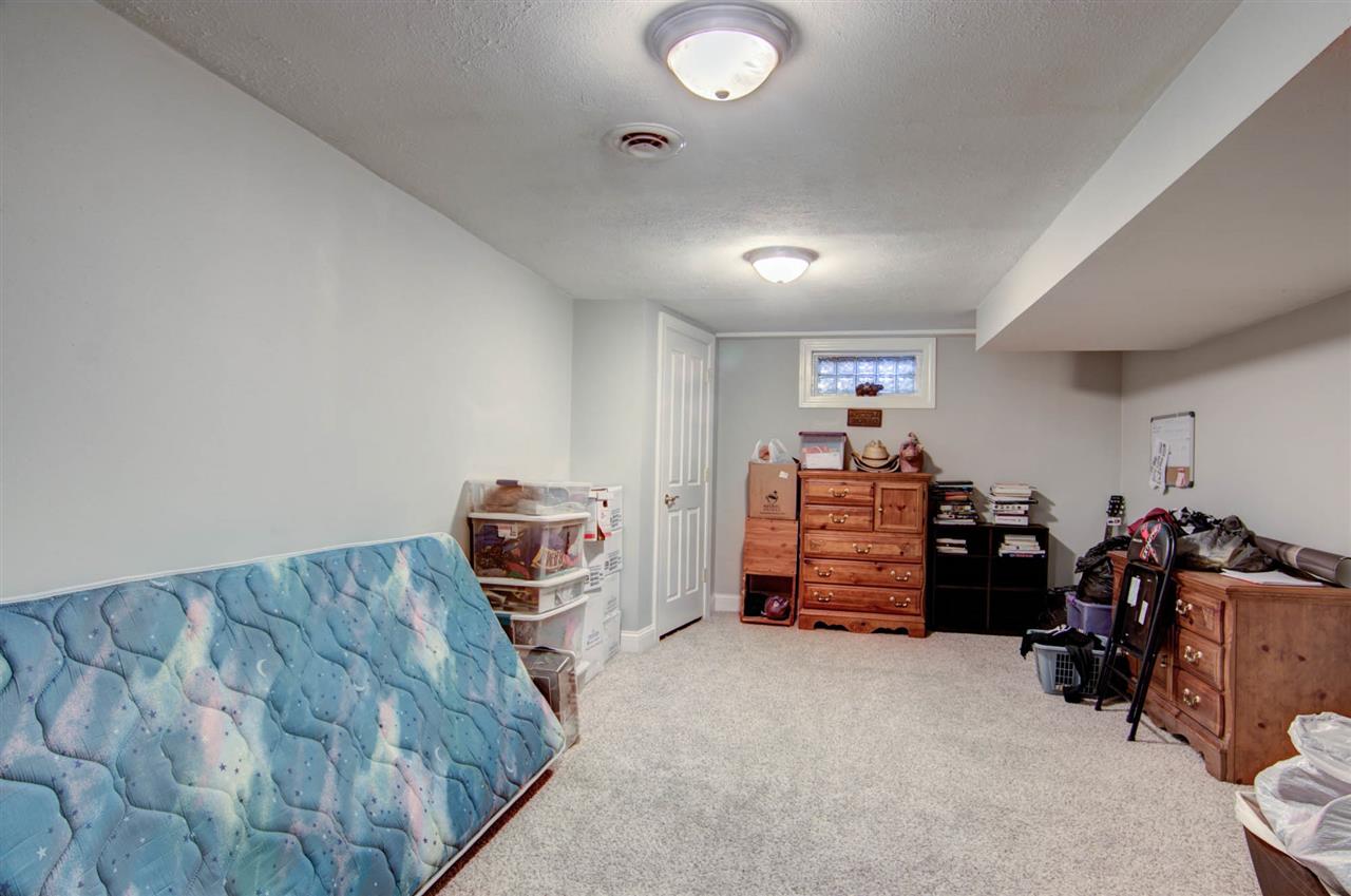 5981 Whitecliff Road Rockford, IL 61109 - Photo 19 of 25 a view of a room with toys